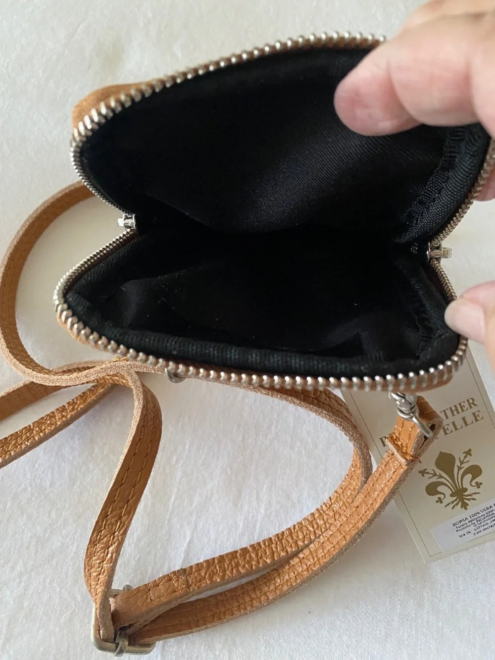 Women's Italian leather phone purse